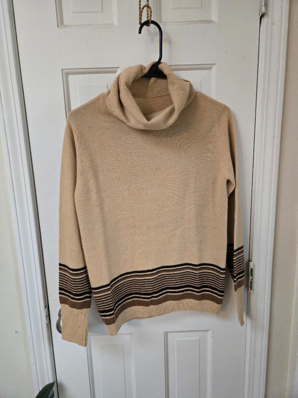 Vintage Sachs "Gloria" 100% Pure Cashmere Striped Turtleneck Sweater - Made in S